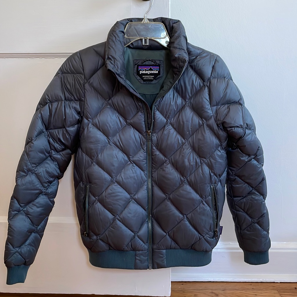 Patagonia Prow Down Bomber Jacket Size Small